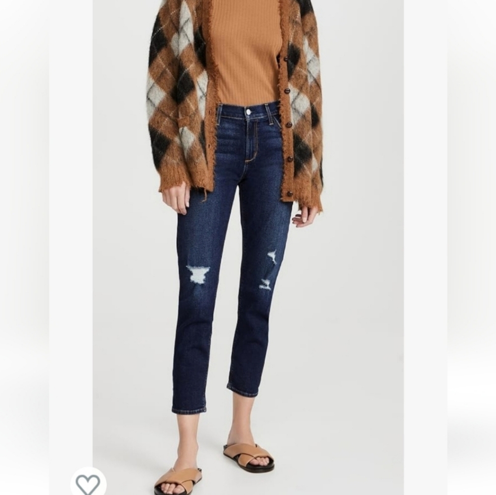 NWOT Joe's Jeans The Bobby Boyfriend Distressed Jean